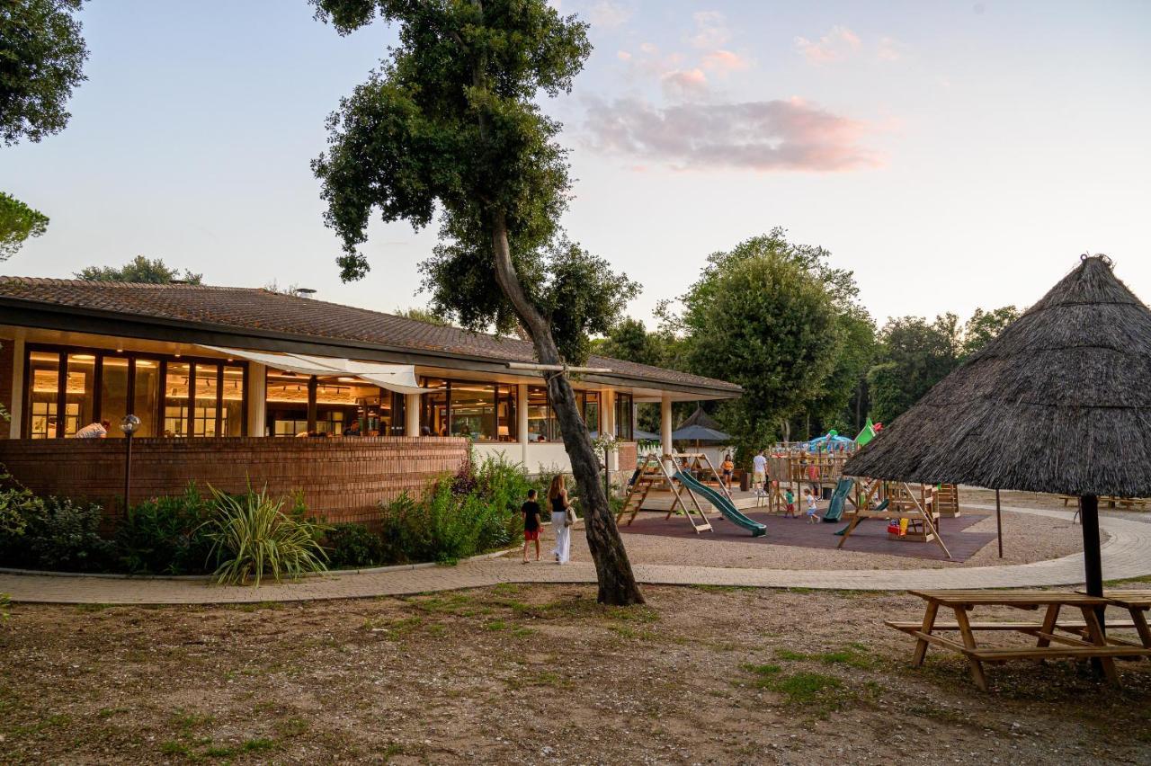 Paradu Ecovillage & Resort 马里纳-迪卡斯塔涅托 外观 照片