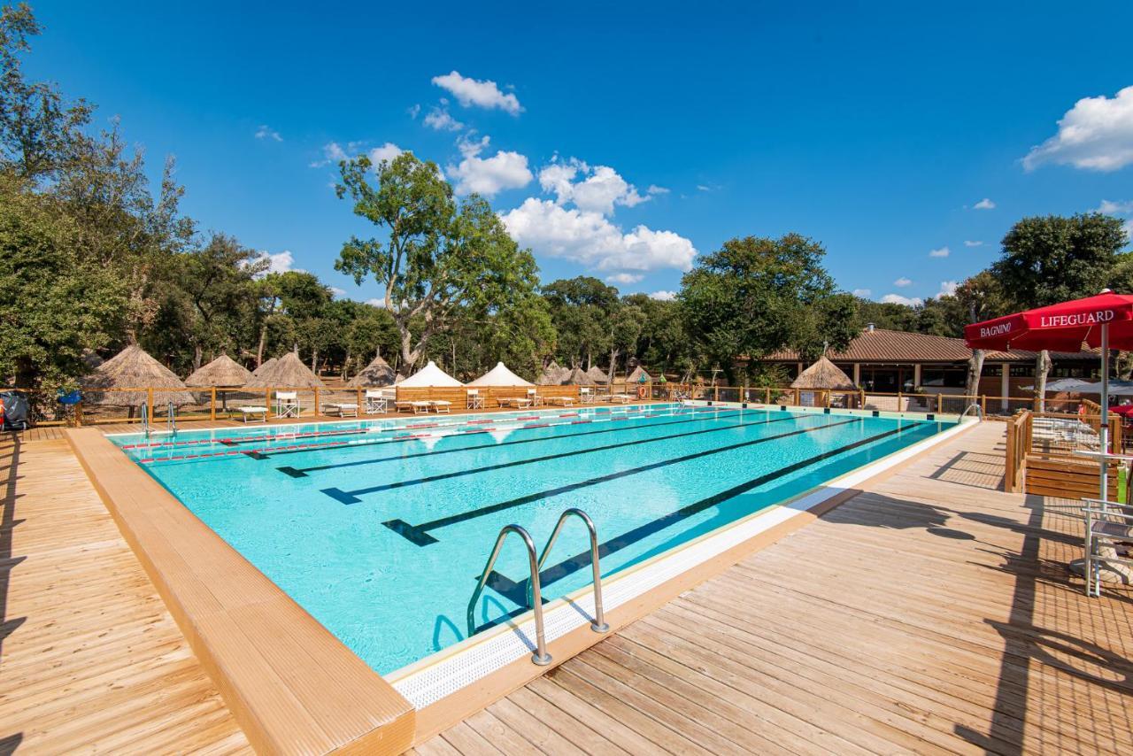 Paradu Ecovillage & Resort 马里纳-迪卡斯塔涅托 外观 照片